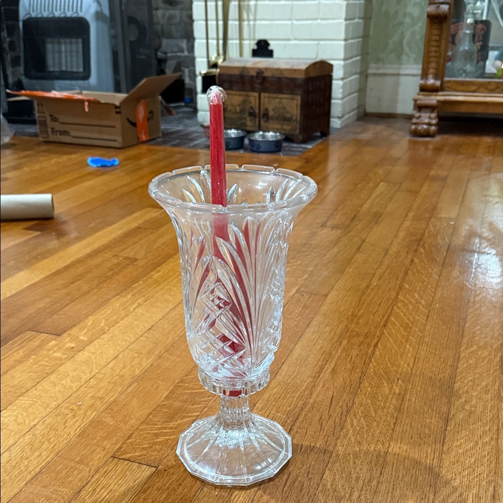 Elegant Crystal Candle Holder